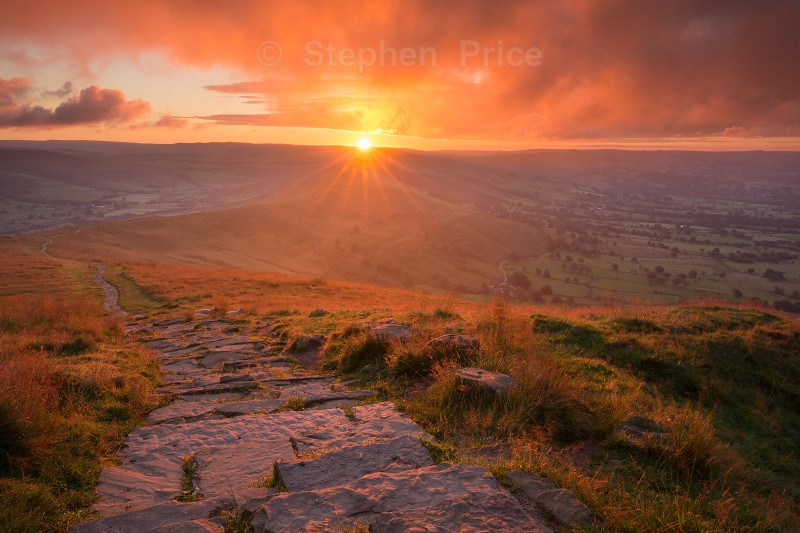 Sunrise over Great Ridge | Mam Tor Peak District Sunrise