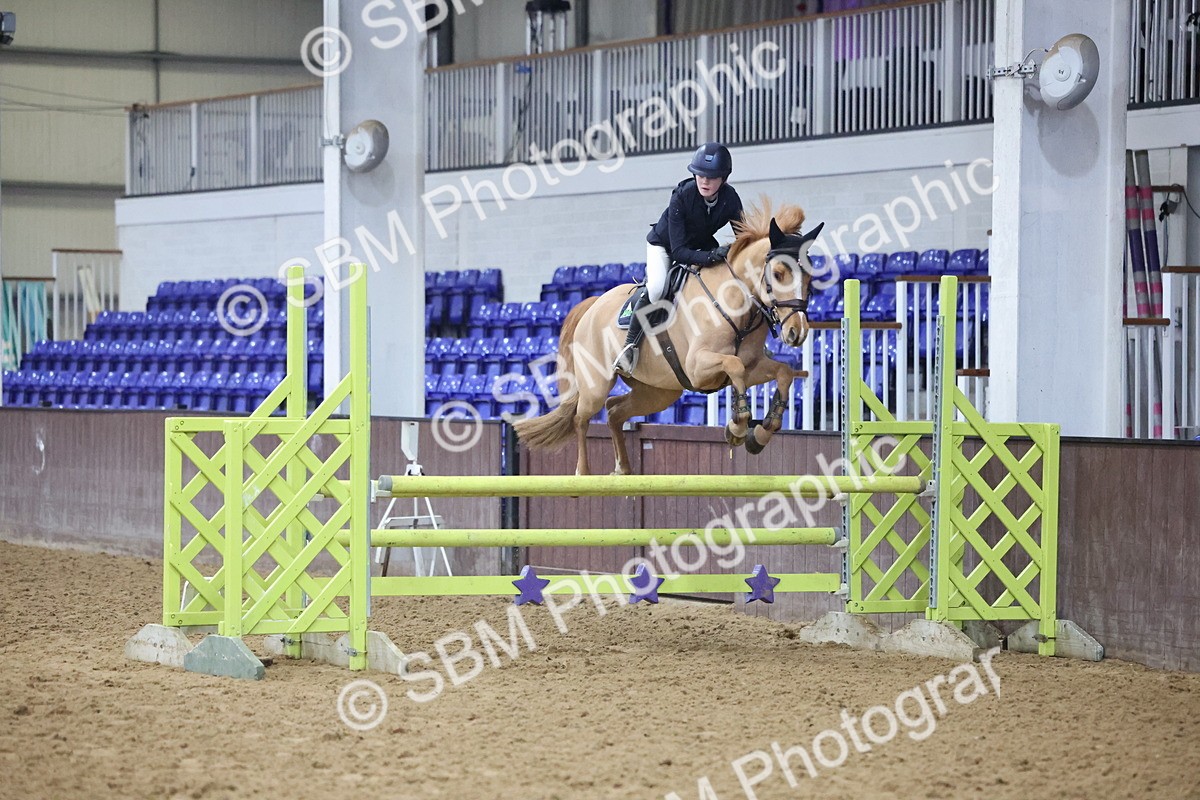 SBM_003150 - Class 11 - Blue Chip Pony Newcomers - 1.00m Open