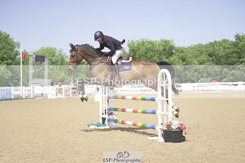 230810A-131728-02367 - Cls 4 1.05m Amateur Quali