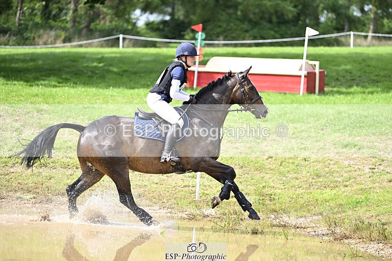 240804-161531-17894 - 665-Natalie_Hingley-HENDRICK.S