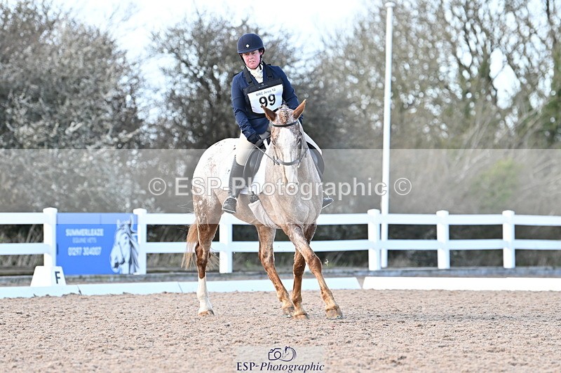 240324A-151908-04481 - Novice 27, 14.30 to 15.25