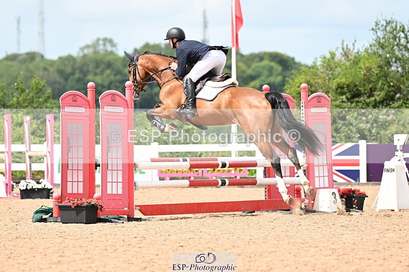 240726A-124207-01194 - Cls 9 85cm Amateur Qualifier