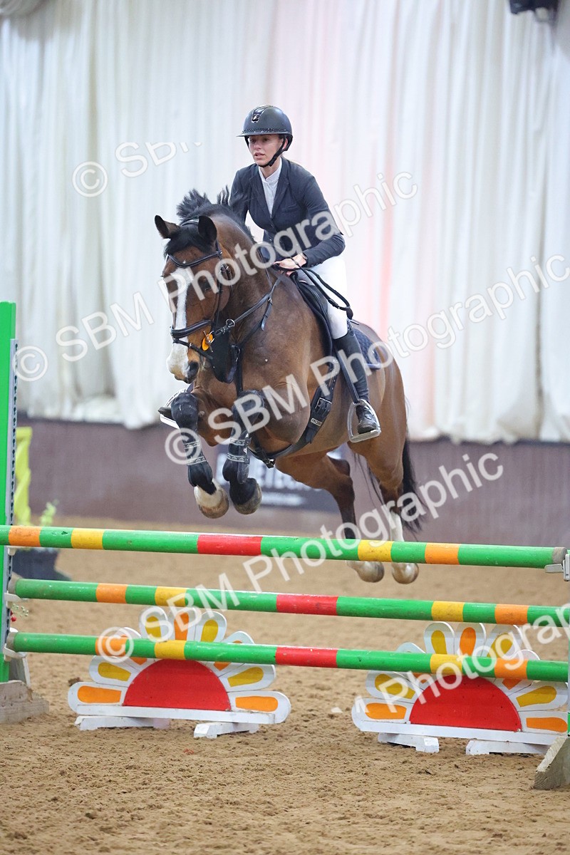 SBM_008468 - Class 21 - Nupafeed Supplements Senior Discovery/ 1m Open - First Round (1.00m)