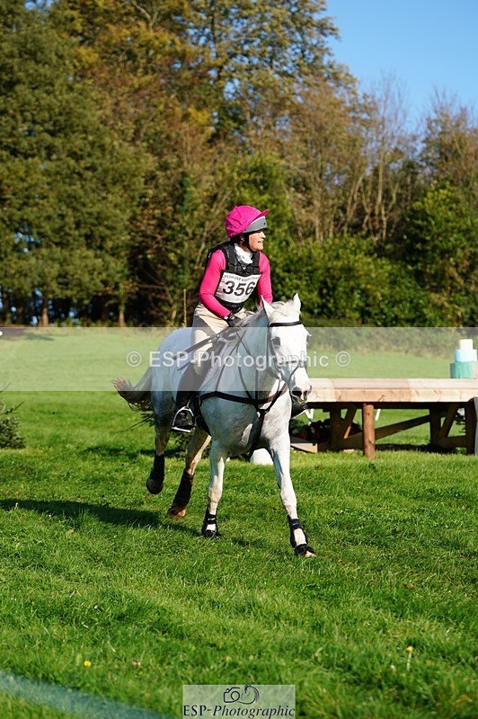 241026-104634-11995 - 356-Demelza.Barnes-GRAGEELAGH.BLUEBELL