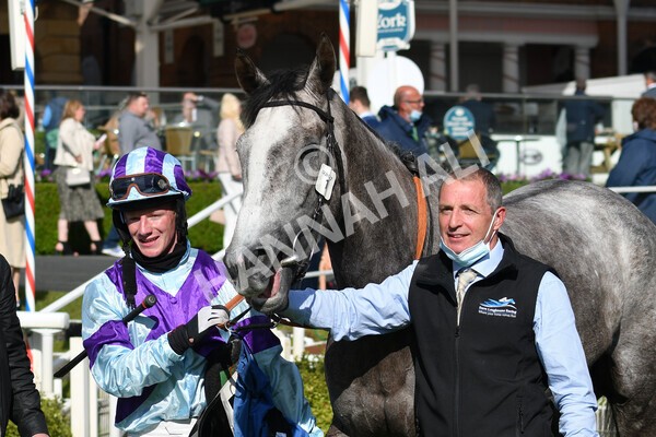 yr22052021r7-59 - Race 7 5.25pm Hudson Quarter York Palace Capital Stakes - Gentleman Amateur Riders Race