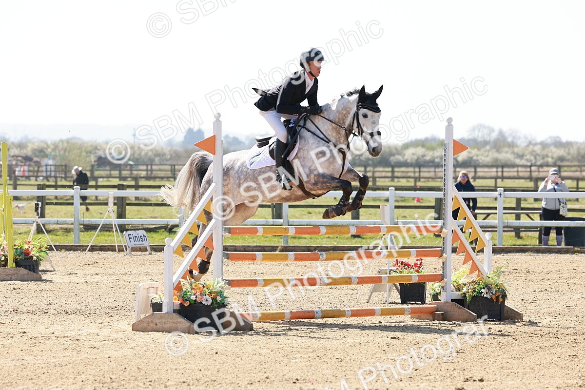 SBM_003919 - Class 16 - Senior 1.05m