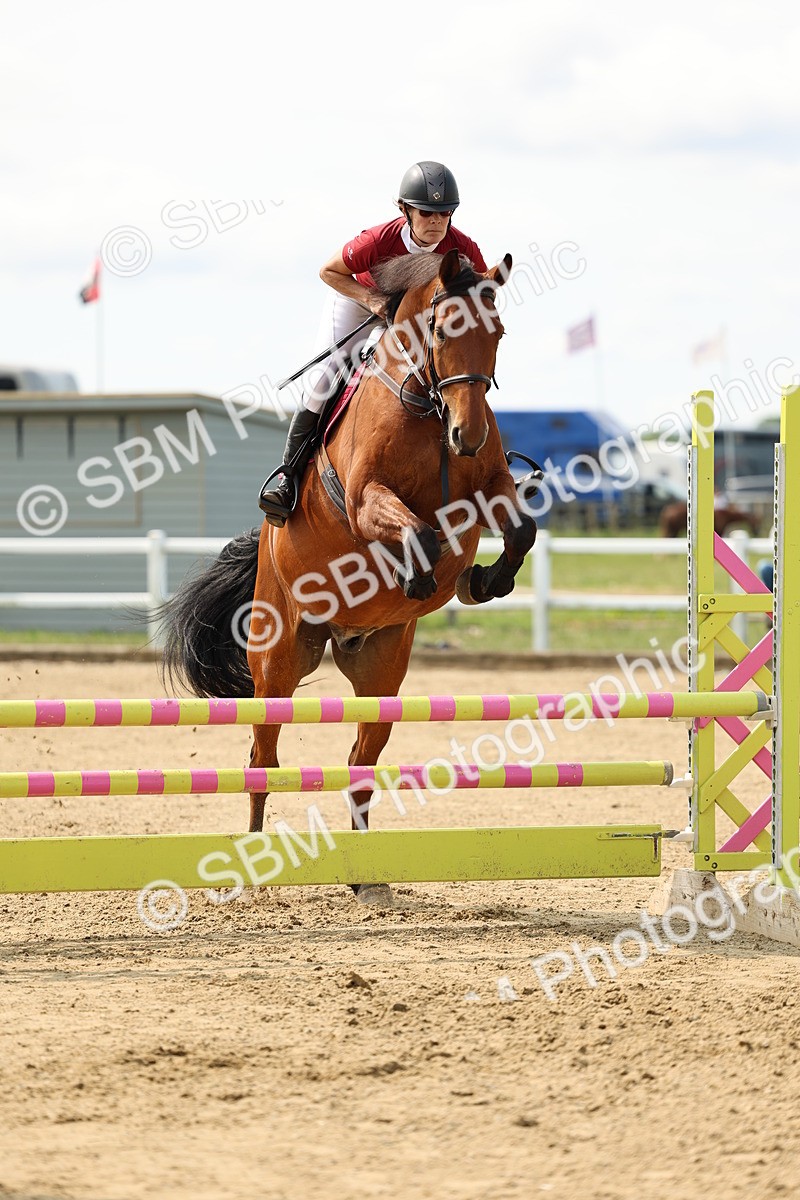 SBM_004312 - Class 16 - Senior British Novice - 90cm