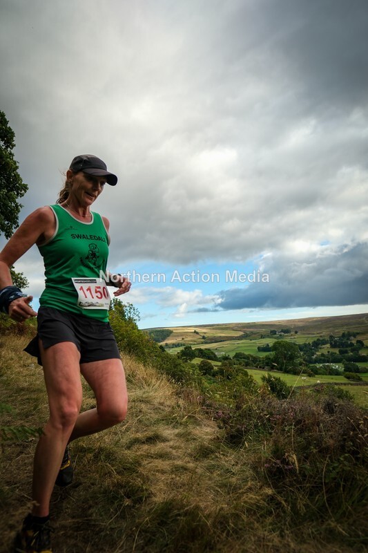 DSCF5431 - Reeth Fell race seniors