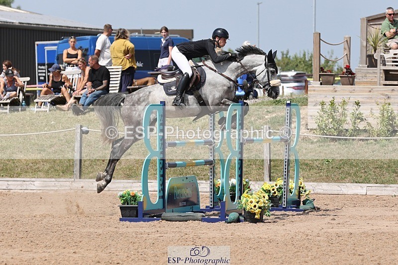 250725-141537-03221 - Cls 3 Snr Foxhunter