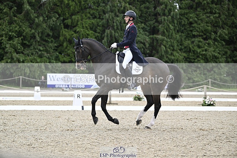 000101-220957-04550 - 401-PLOT_TWIST_B-Tom_Jackson