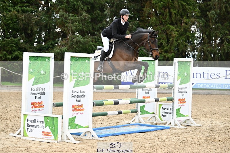 250323A-152754-05021 - Cls 25 Snr Fox & 1.20m Open