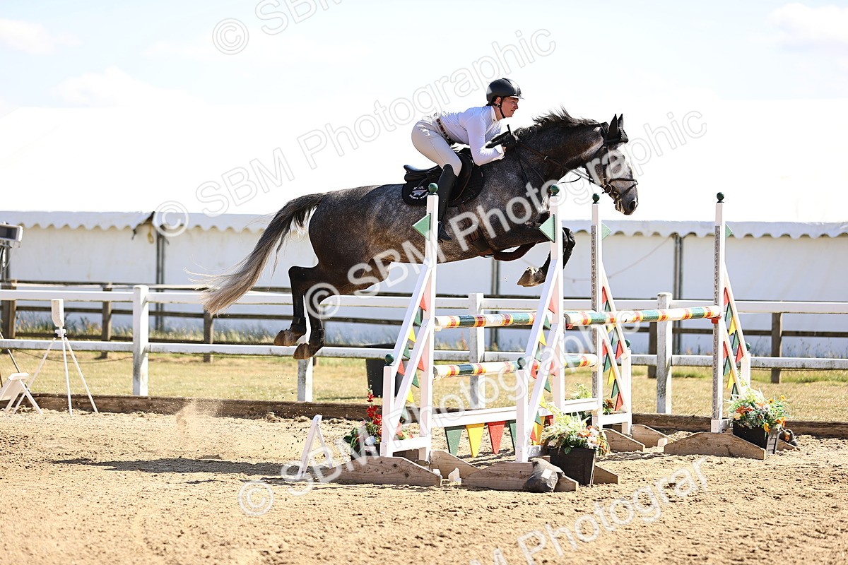 SBM_015421 - Class 16 - Senior foxhunter - 1.20m Open
