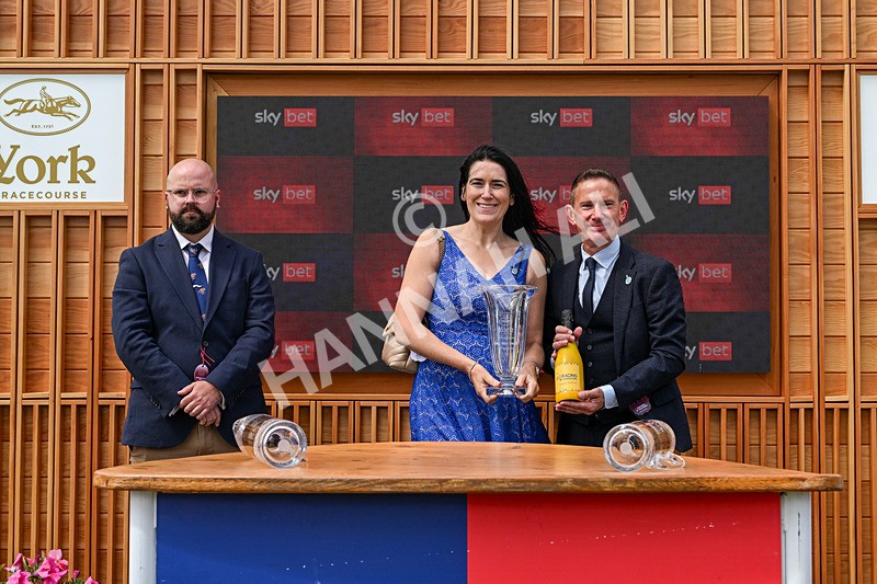 250726-Race 2-Stratusnine-0245 - Race 2 14.00pm Sky Bet Dash