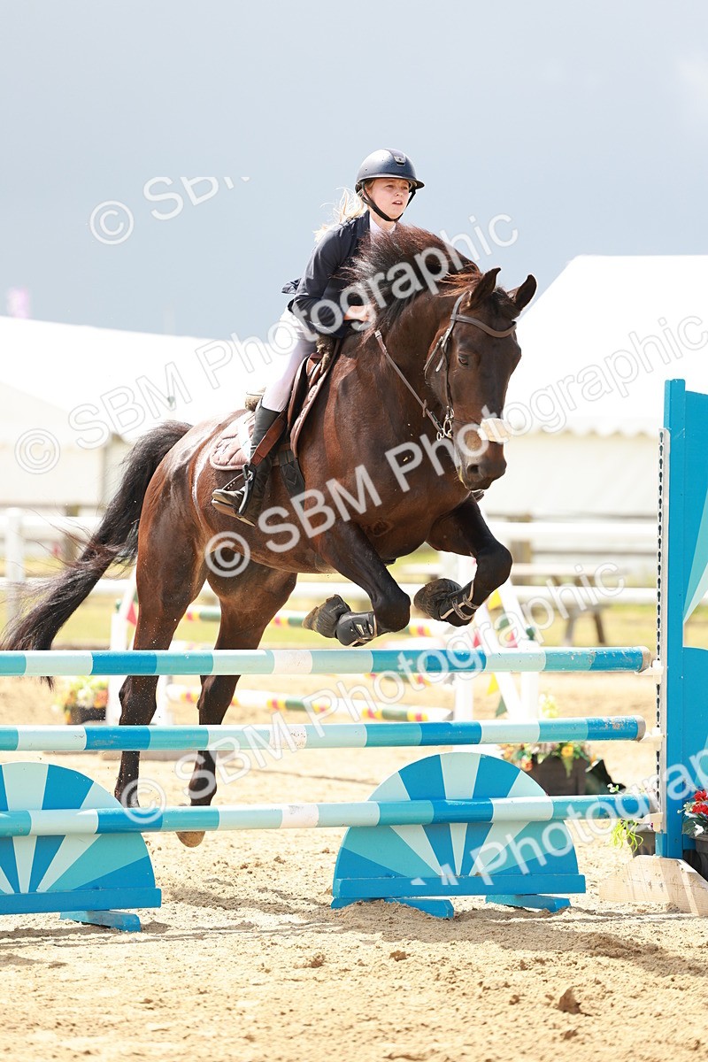 SBM_007089 - Class 2 - Senior Discovery - 1.00m Open