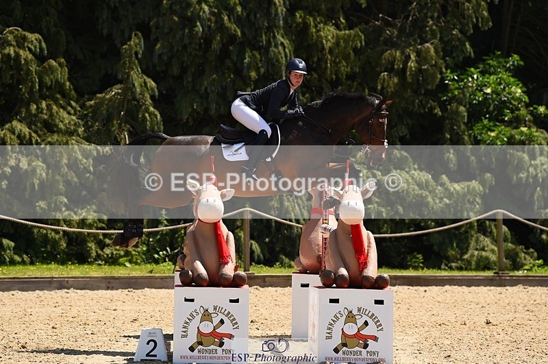 230527-131142-10687 - 407-KING_OF_THE_SWINGERS-Louise_Bradley-SJ