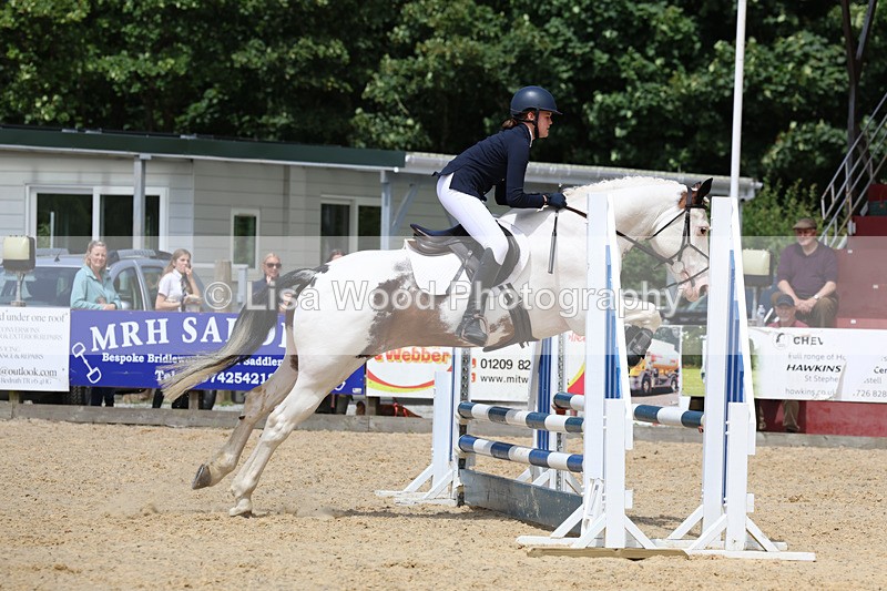 3E7A2671 - Class 4: 70 -75cm Part B