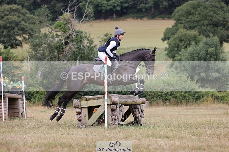 250802A-123736-03573 - A-028-Tabitha.Stephenson-GRANDPAS.GIFT