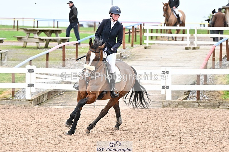 250112-124456-01274 - Cls 20 Newcomers and 1.10m Open