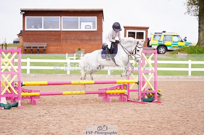240505A-153746-06979 - Cls 22 & 23 Stepping Stones 128cm & 138cm & Under11's
