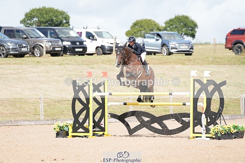 250720-161209-21114 - Cls 4, 3 Star Small Tour