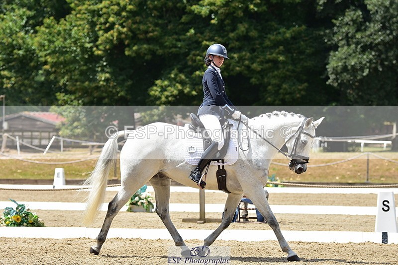 250719A-125740-05796 - 023-Jess.Mayoh-Chandaem.Burlington.Bertie