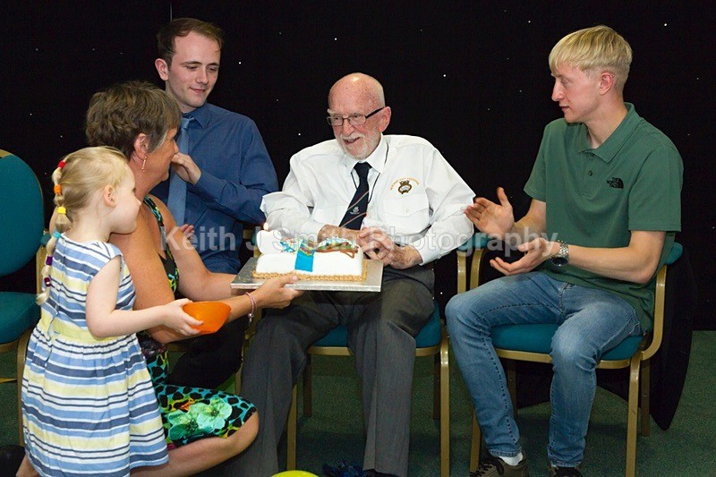 8KJS0754 - Geoff, Gina's Dads 90th Birthday party.