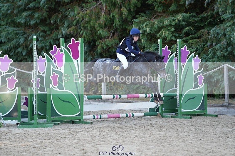 250822A-090311-18750 - WC Round 2 9.00 to 10.00