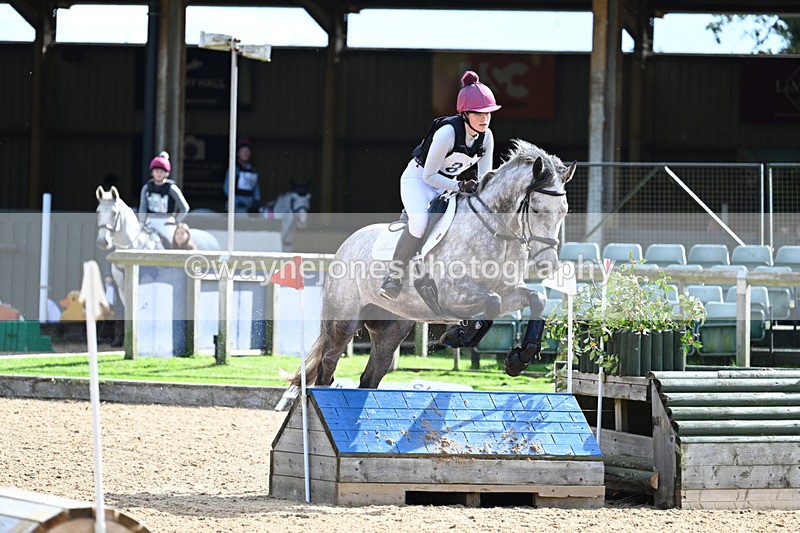 WJ7_2430 - Time 12:34 to 12:51