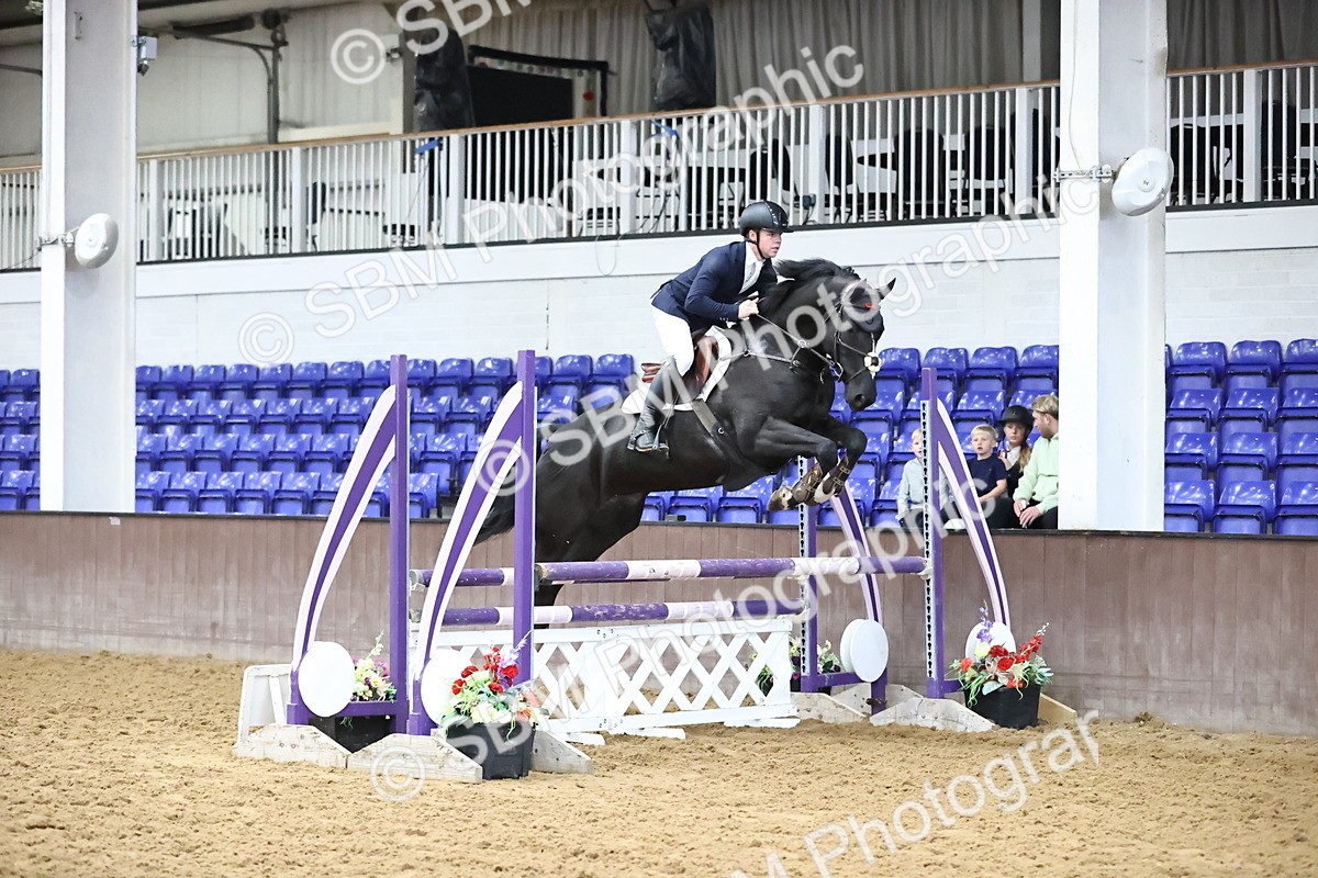 SBM_006459 - Class 18 - Senior Discovery 1.00m