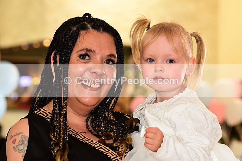 GRA-516 - Gracie and Rowan Christening