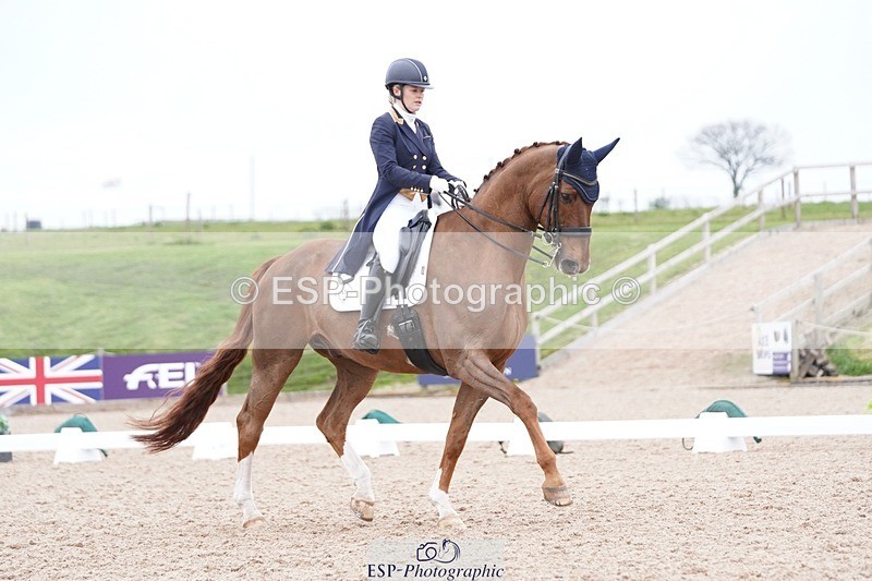 250403-155928-03207 - 025-Olivia.Oakeley-Full.House