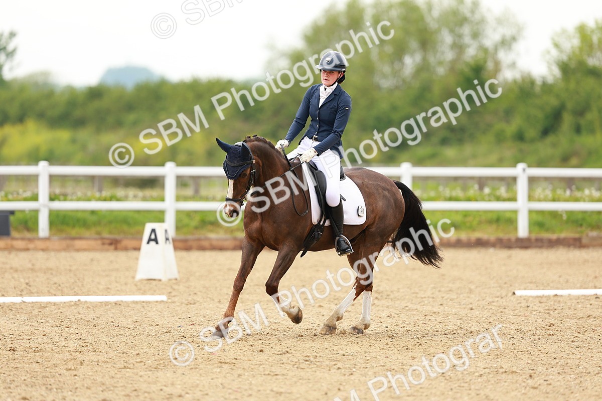SBM_005001 - Class 15 - Novice 5
