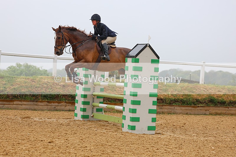 3E7A7143 - Class 7: Senior Newcomers/1.10m open