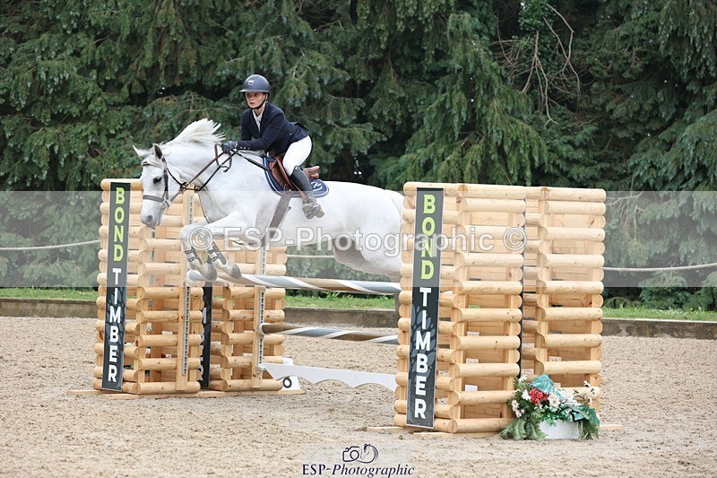 230618-101517-10036 - Cls 19 Pony Intro 1m