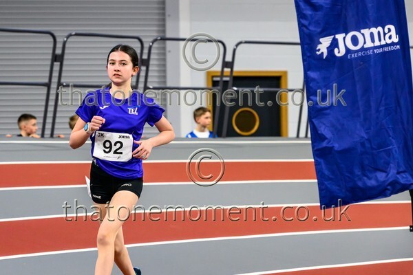 CEREL-919696 - Track Female Set Two