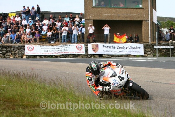 IMG_1776 - Ian Hutchinson TT 2010