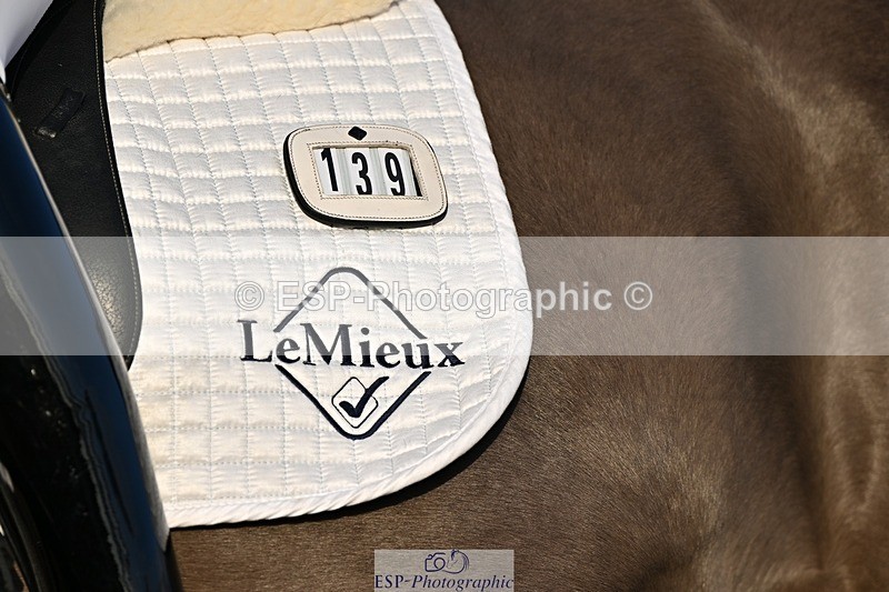 241214-142904-02853 - 139-Holly.Kerslake-Platinum.Cabachon