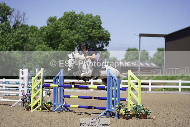 230624A-141558-01815 - Cls 25 Pony Newcomers & 1m Open