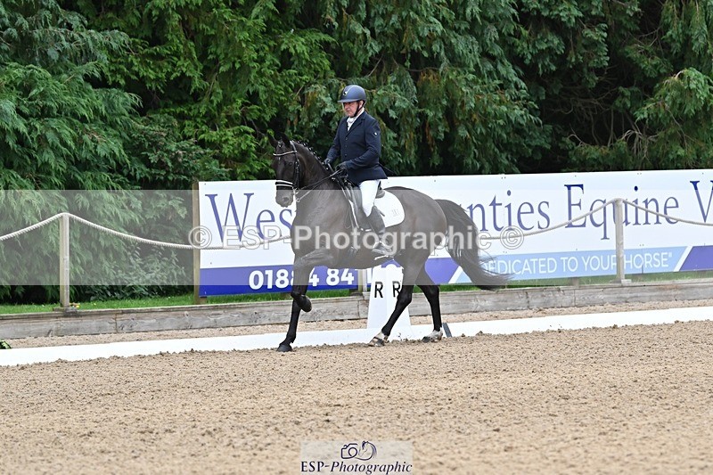 240810-101258-02480 - 161-John.Fullick-Hermosa.bella