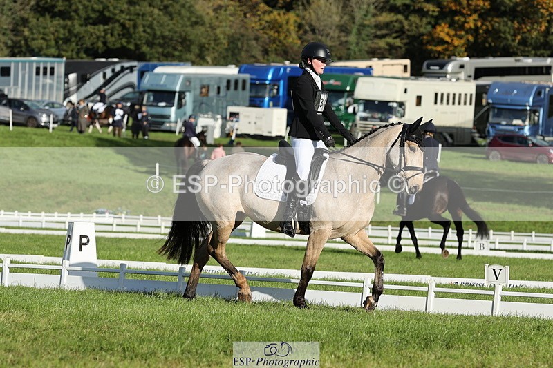 251024A-100955-07668 - D-342-Jessica.Saunders