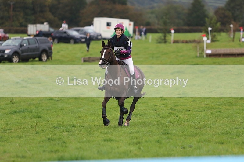 0I1A3729 - Sandra Hood