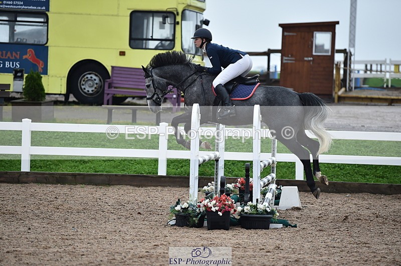 231013A-094638-00849 - Cls 6 British Novice & 90cm Open