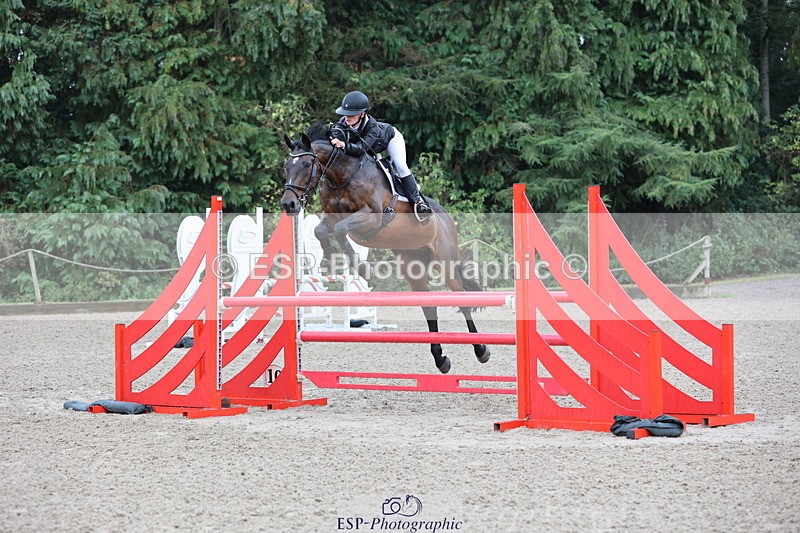 250831A-122746-10198 - Cls 42 Snr 1m Grand Prix