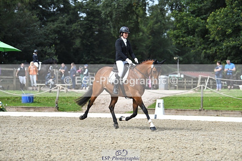 230812-105919-03513 - Cls 6 Novice Silver 10.30 to 11.55 break