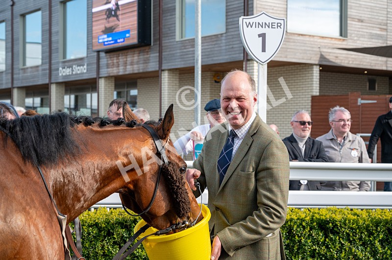 300424-Race 1-Variety Island-4195 - Race 1