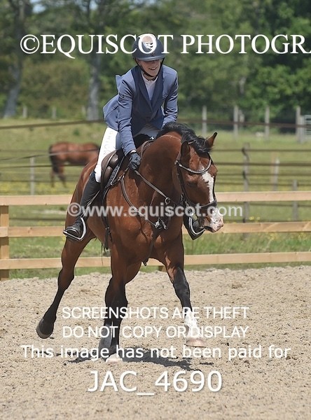 JAC_4690 - CLASS 7 Senior Foxhunter/ 1.20m Open