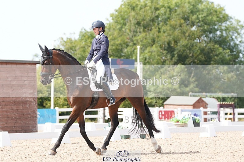 250815-145450-01888 - 023-Chloe.DawesDanibelle.Delicious