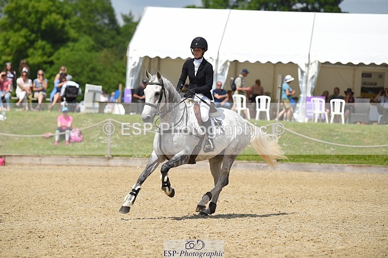 230528-135944-18435 - 170-MIND_OVER_MATTER-Lea_Boulesteix-SUNTrotUp+SJ