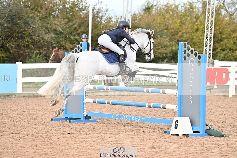 241117X-100340-03562 - Cls 09s Pony intro 90cm