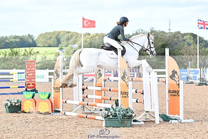 241005A-124123-03782 - SAT Cls 18 1.05m Amateur Quali